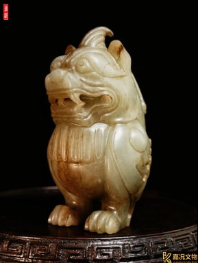 Ming Hetian Jade Bird-Beast